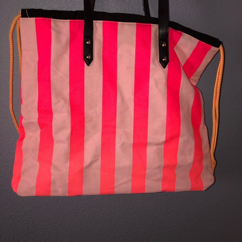 Victoria’s Secret tote bag!